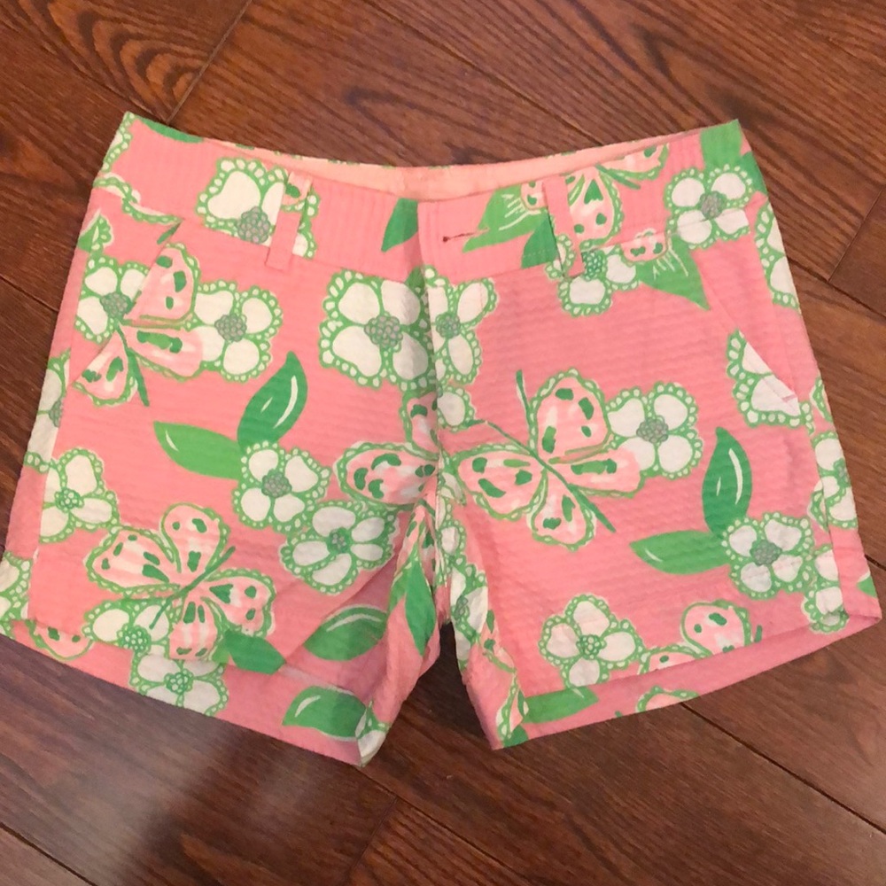 Lilly shorts size 0. VGUC.